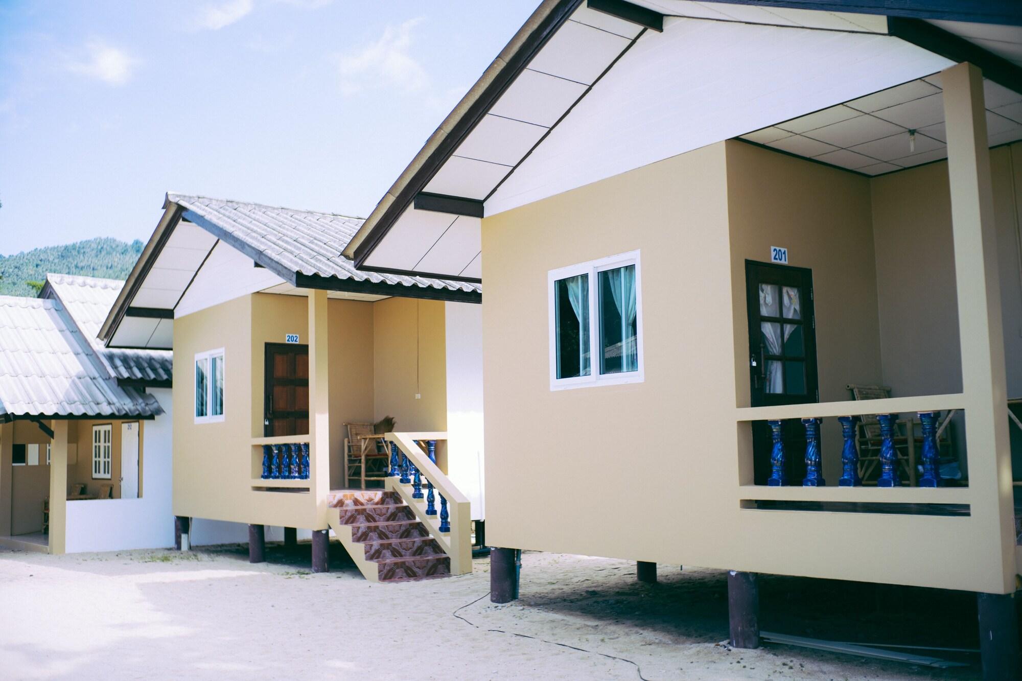 Amity Beach Resort Maret Exterior foto
